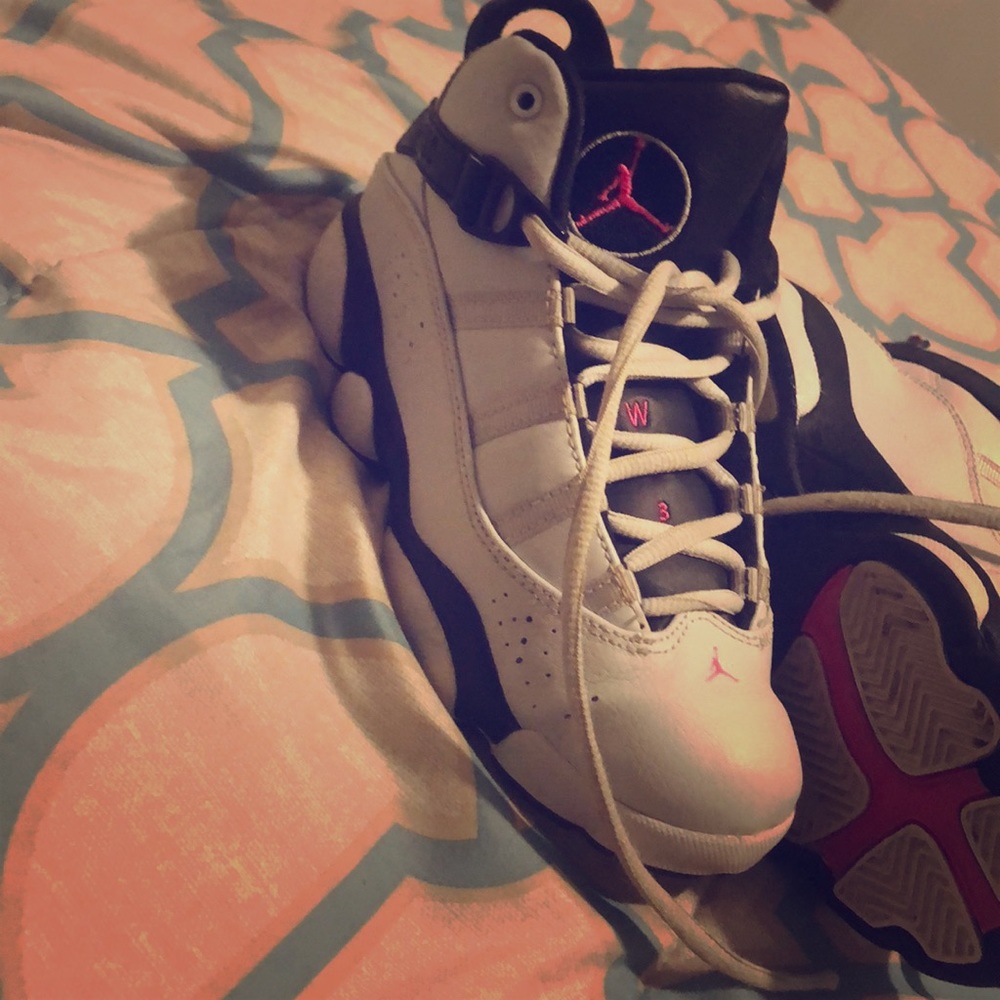 Jordans size 2y